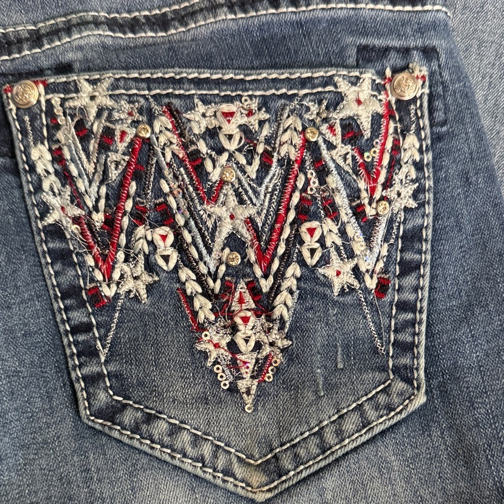 Grace in LA Bootcut Jeans 26 Red White Embroidered Bling Western Y2K